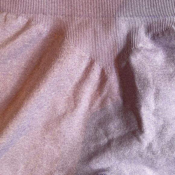 NVGTN Leggings - Picture 2 of 3